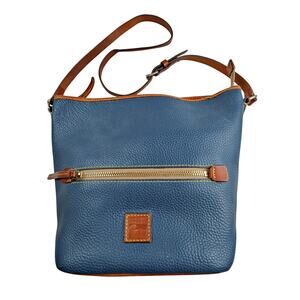 Dooney & Bourke Pebble Grain Leather Zip Sac Crossbody Bag Purse Jeans Blue